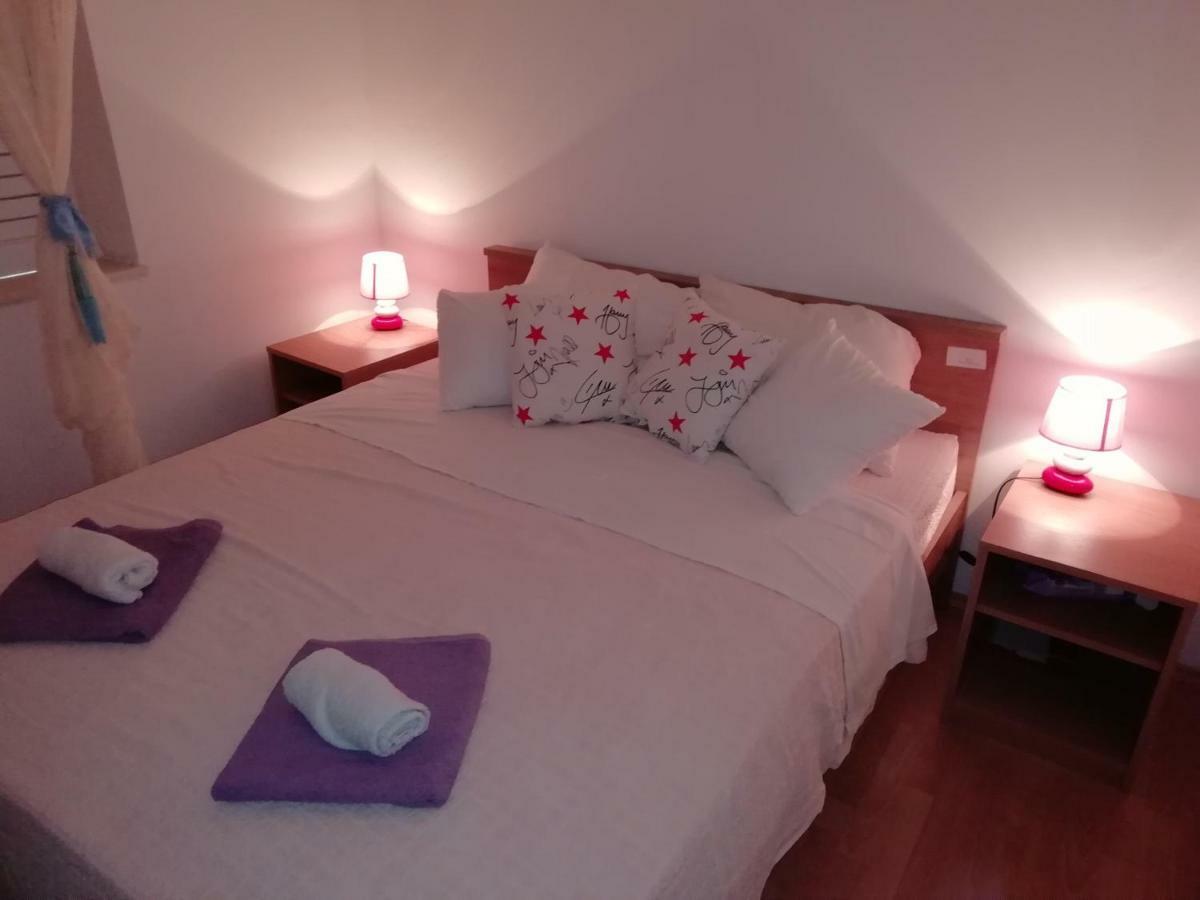 Apartman Radic Ston Luaran gambar
